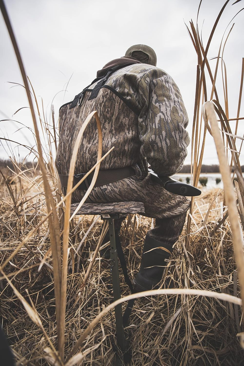 Marsh Hunting Seat, Adjustable 36" Stake Hunting Seat with Carrying Strap